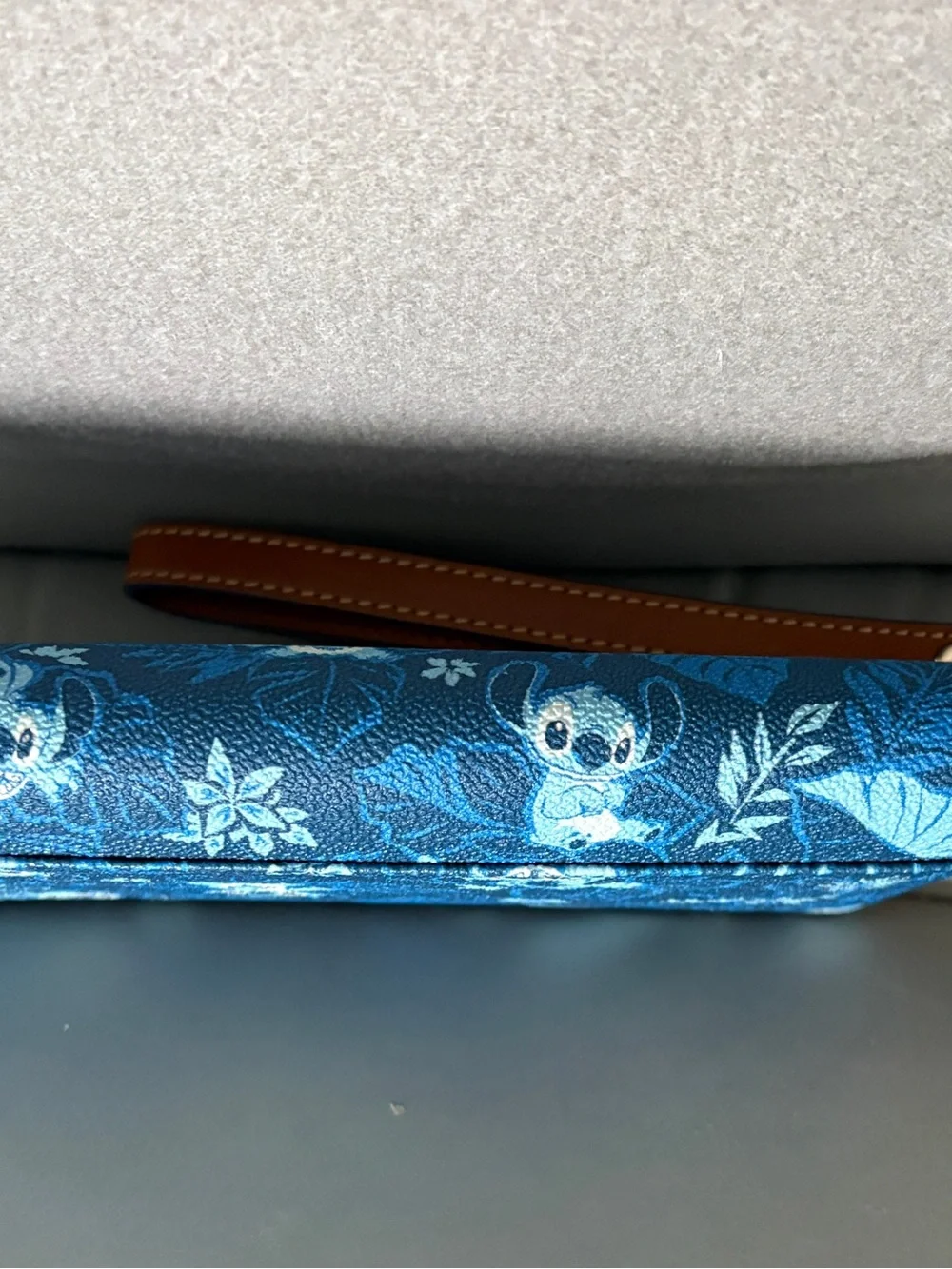 Dooney & Bourke dooney bourke